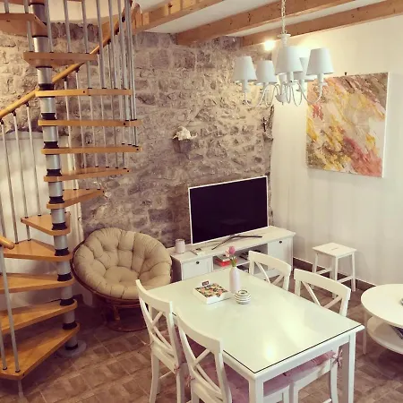 Apartament Luka